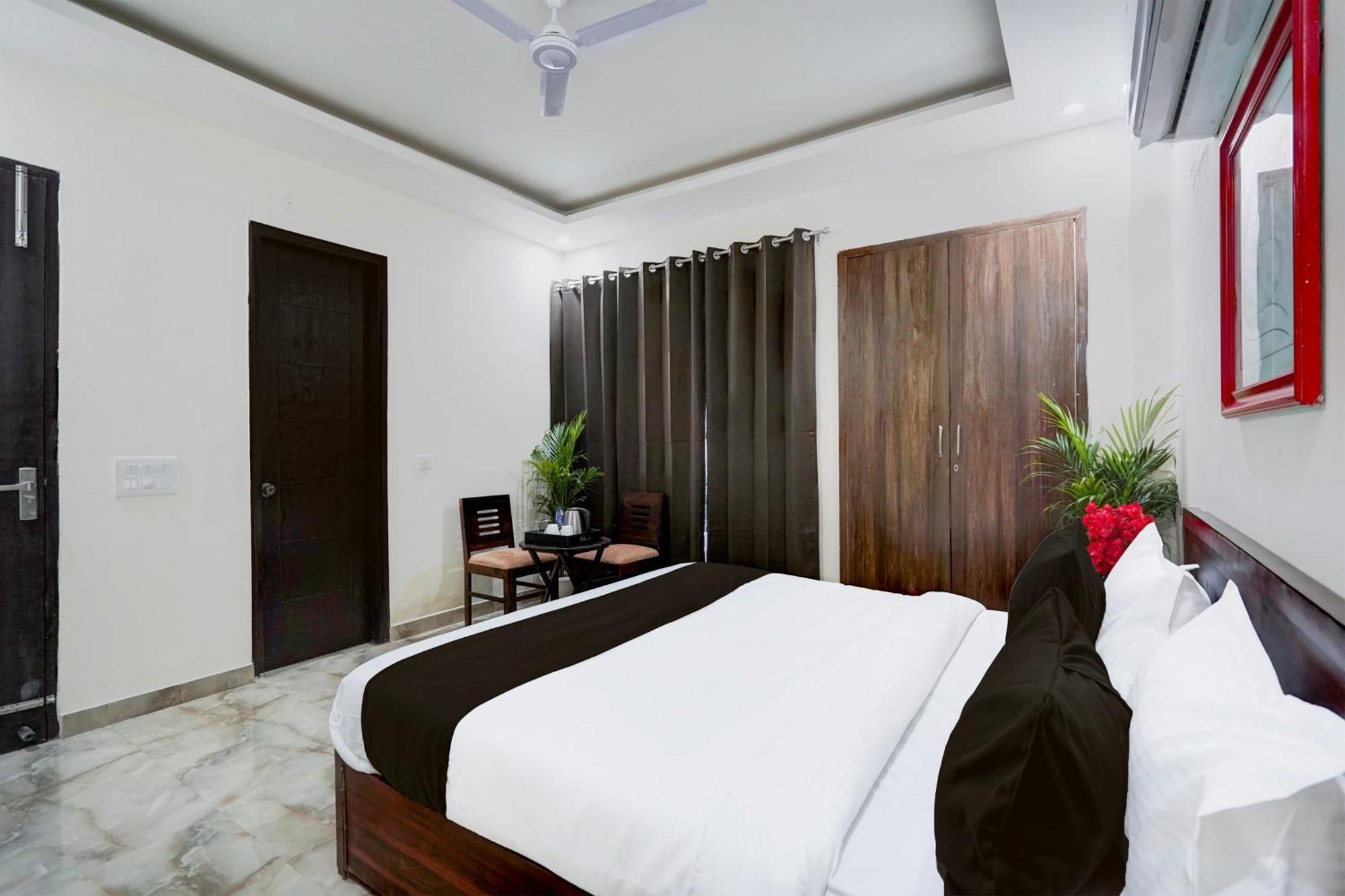 Townhouse Delight Inn Gurgaon Zewnętrze zdjęcie