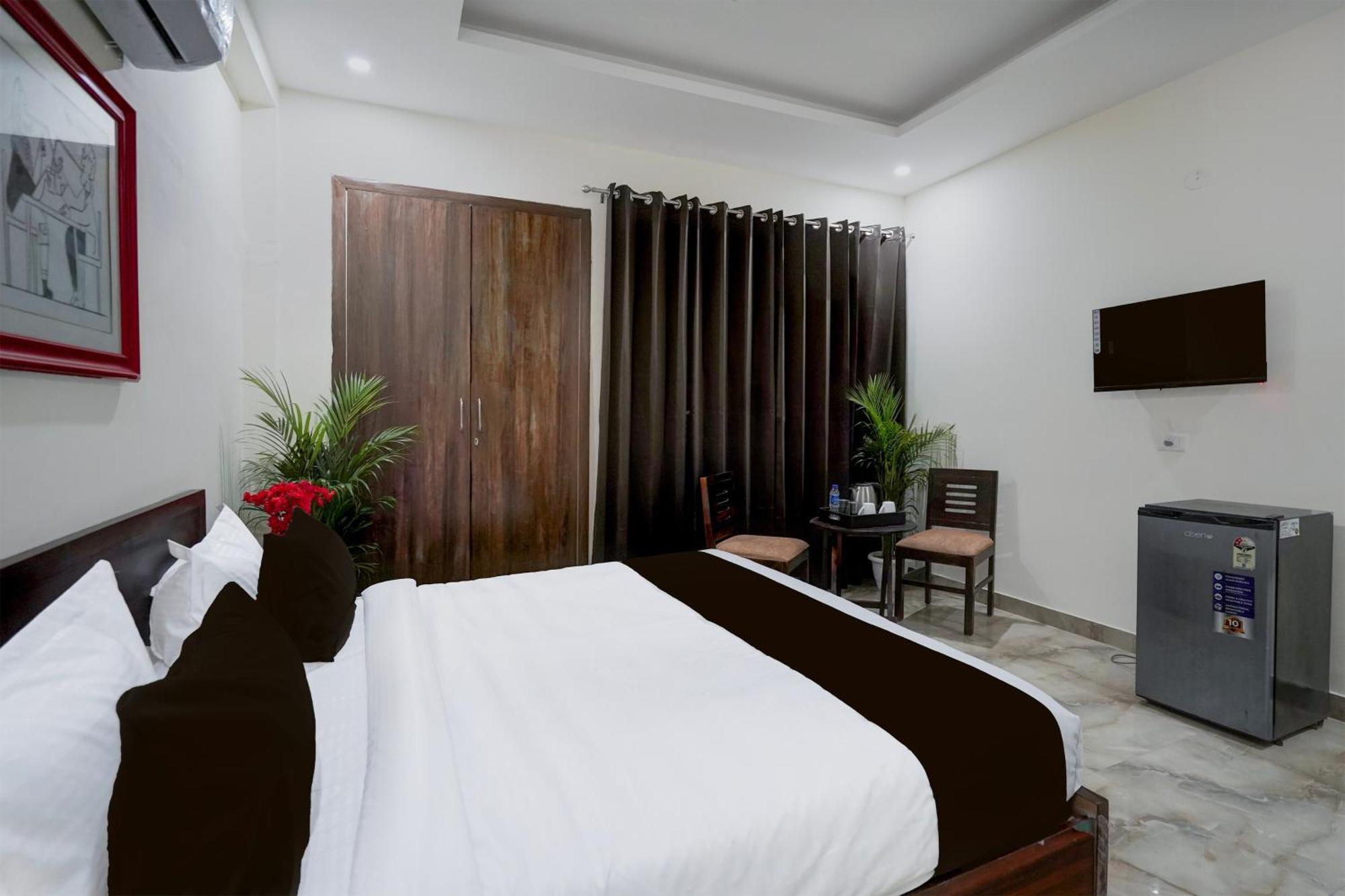 Townhouse Delight Inn Gurgaon Zewnętrze zdjęcie