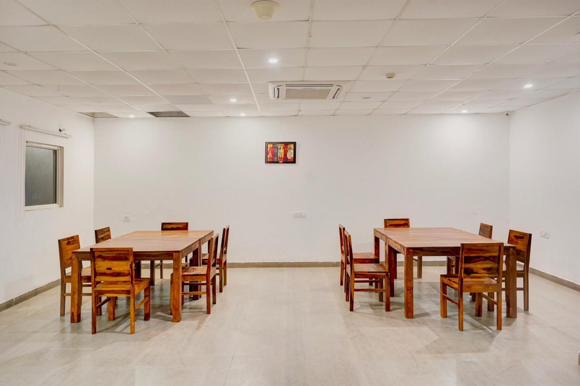 Townhouse Delight Inn Gurgaon Zewnętrze zdjęcie