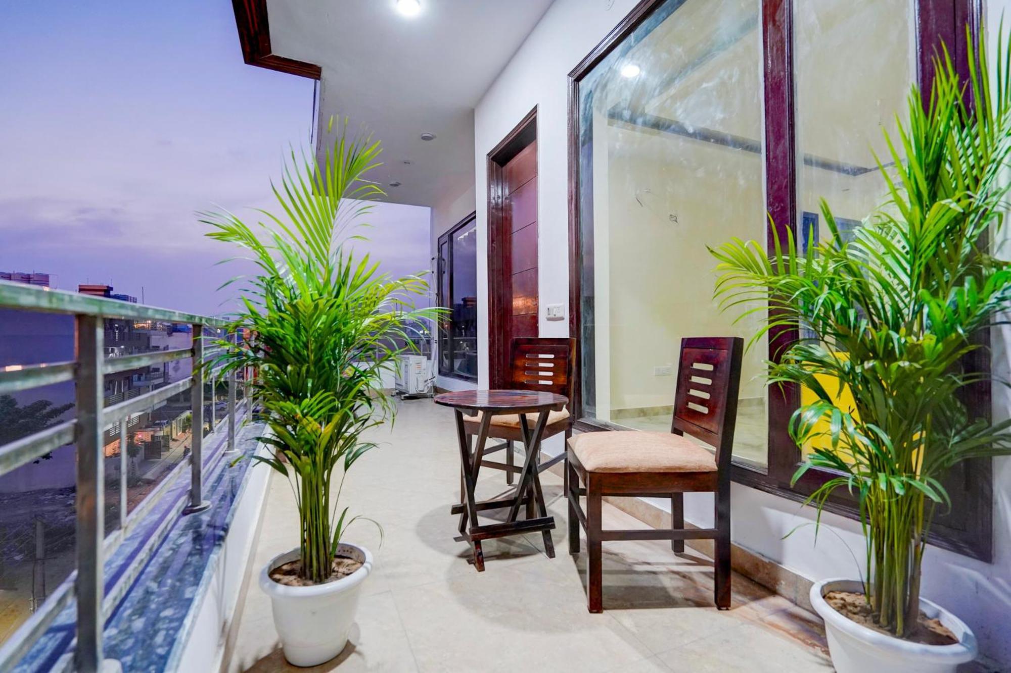 Townhouse Delight Inn Gurgaon Zewnętrze zdjęcie